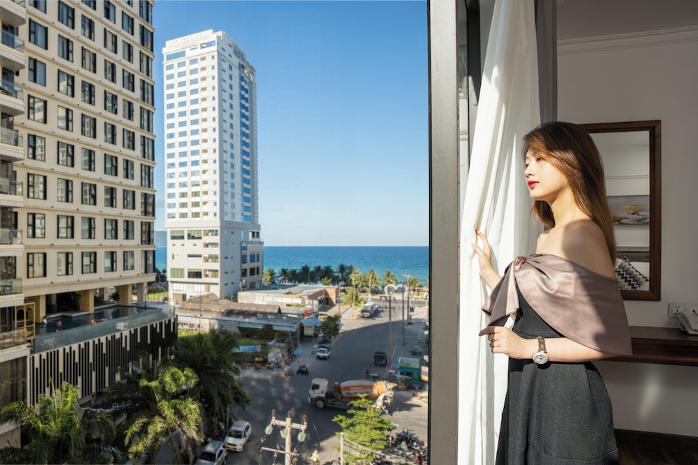 The Sail Hotel Danang 46/50