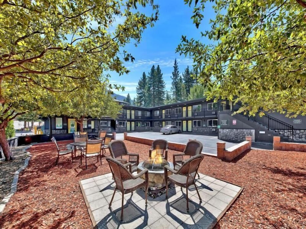 Heavenly Inn Lake Tahoe 29/43