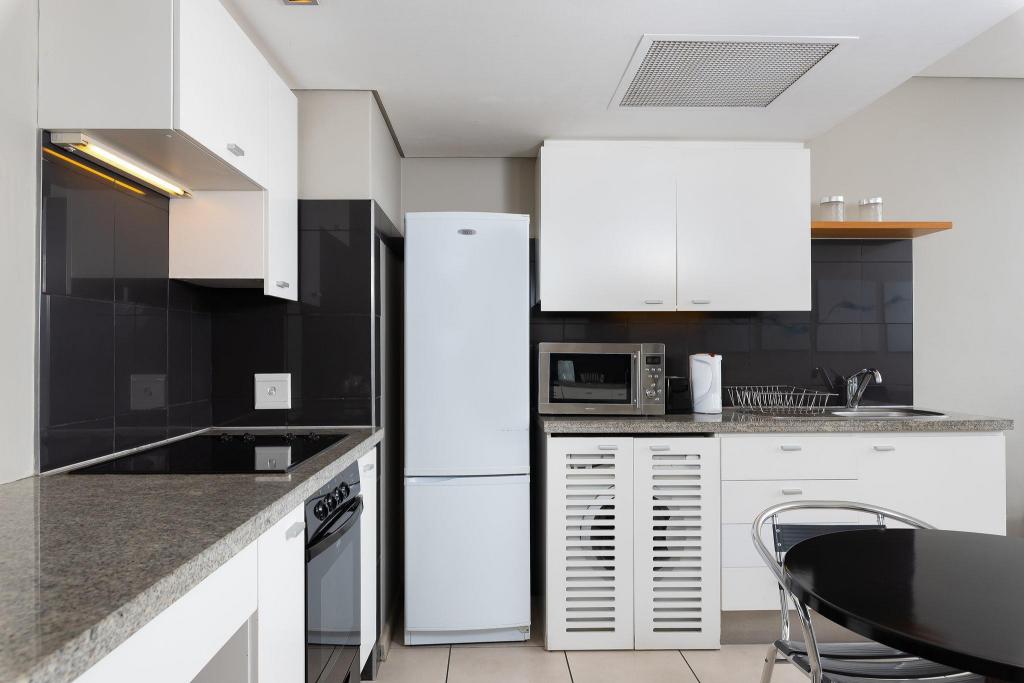 Harbouredge Suites By Totalstay 76/94