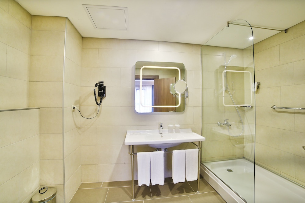 Ibis Styles Istanbul Bomonti 28/70