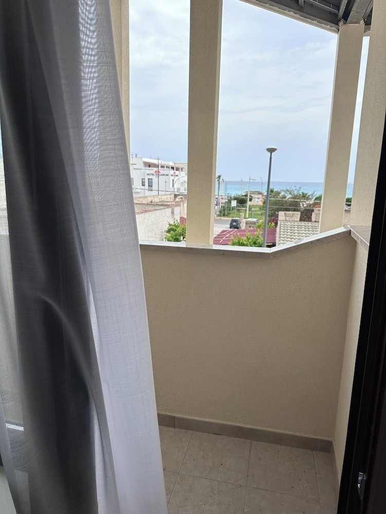 Hotel Baia Di Venere 4/50