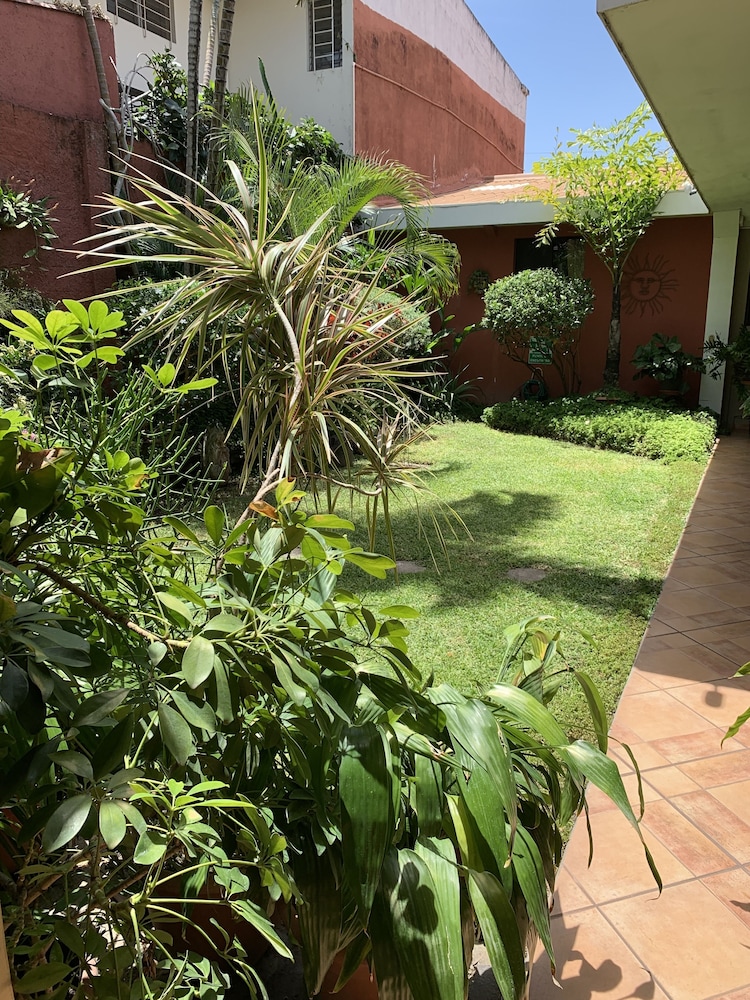 Hotel La Posada del Angel 57/60