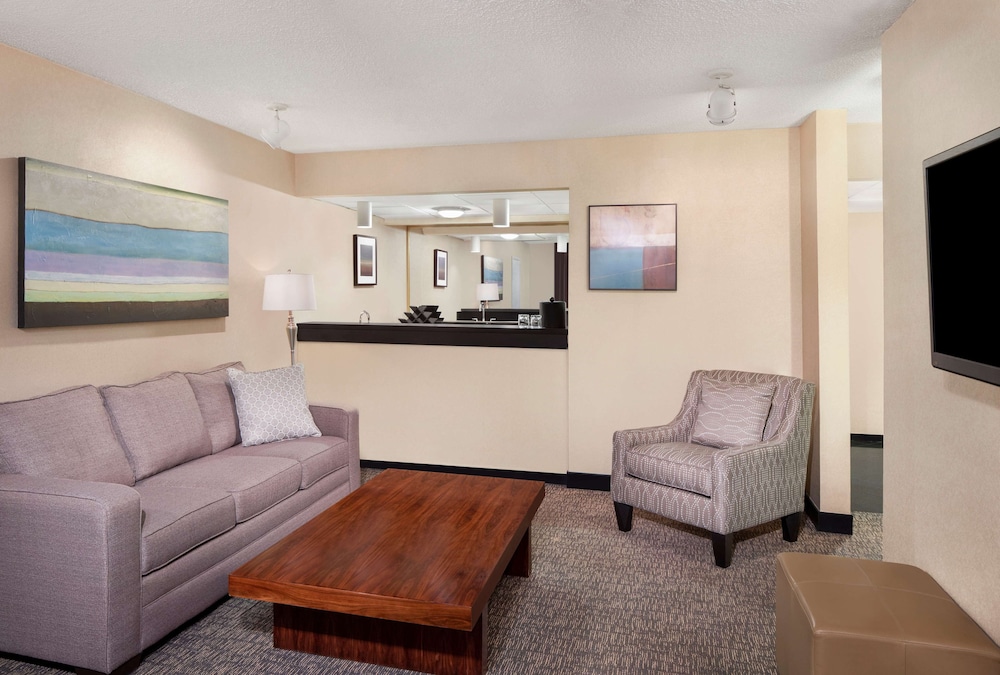 Hyatt Regency New Brunswick 34/66