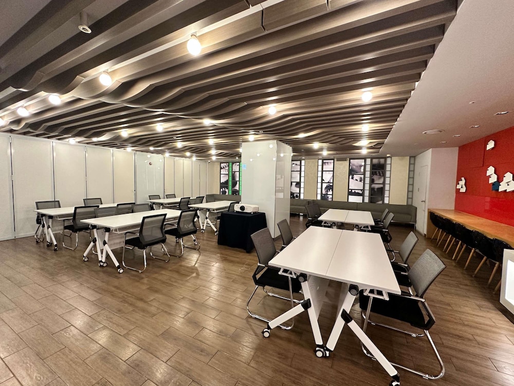Ibis Styles Ambassador Seoul Myeongdong 31/59