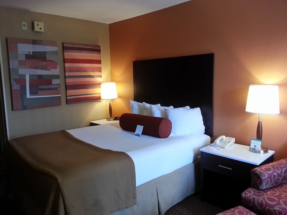 Best Western Plus Rancho Cordova Inn 25/63