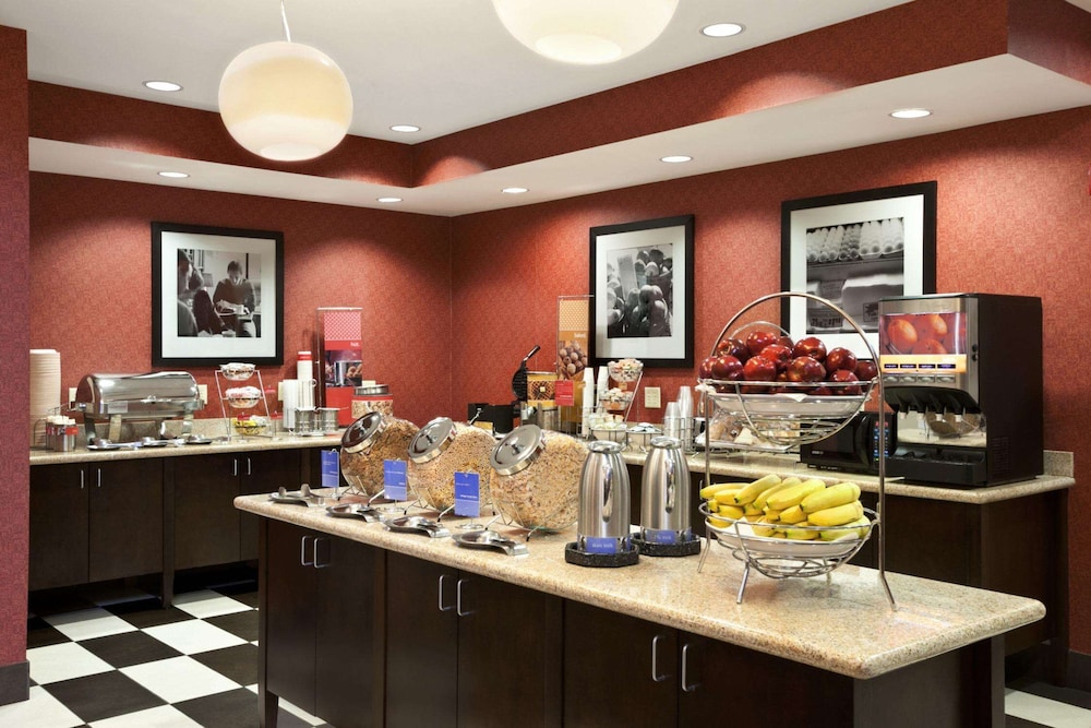 Hampton Inn Suites Conroe I 45 North 27/36