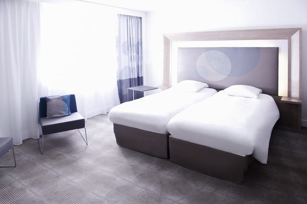 Novotel Lyon Confluence 33/80