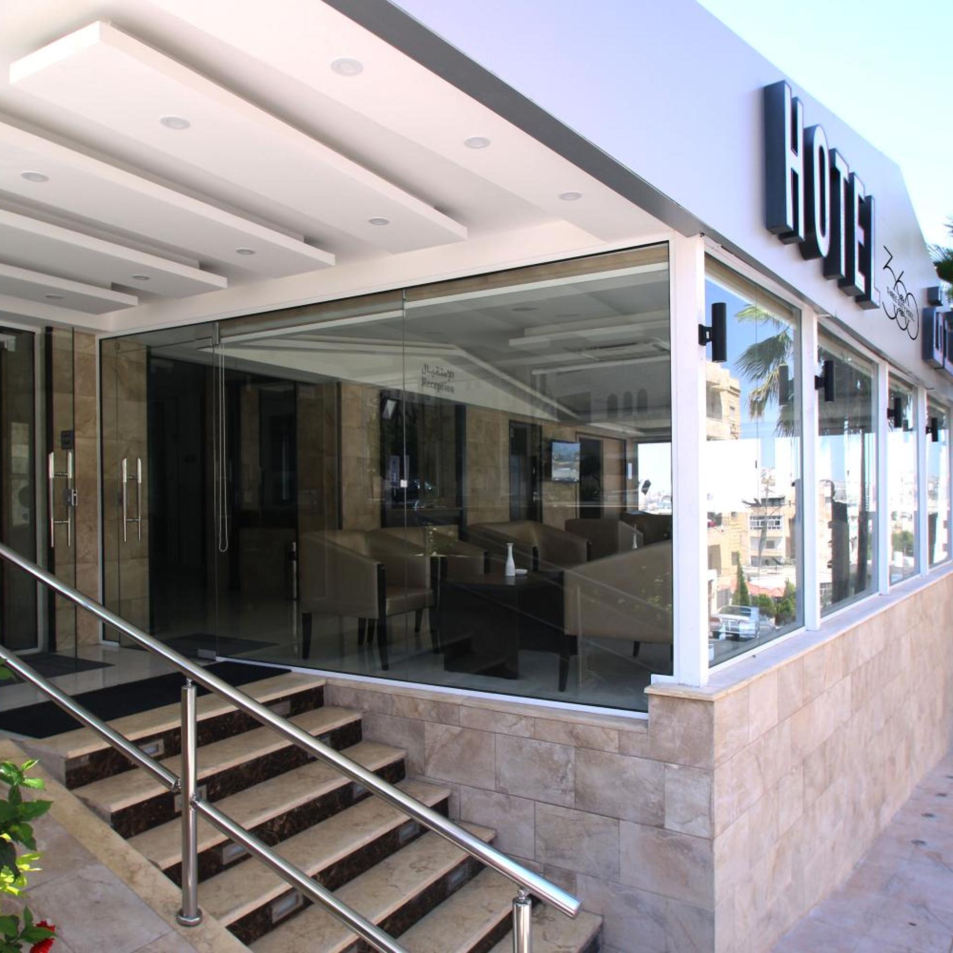 360 Hotel By FHM 11/51
