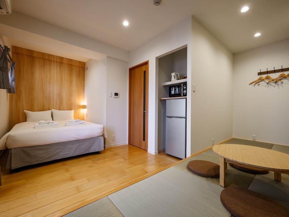 Condominium L's Inn 16/48
