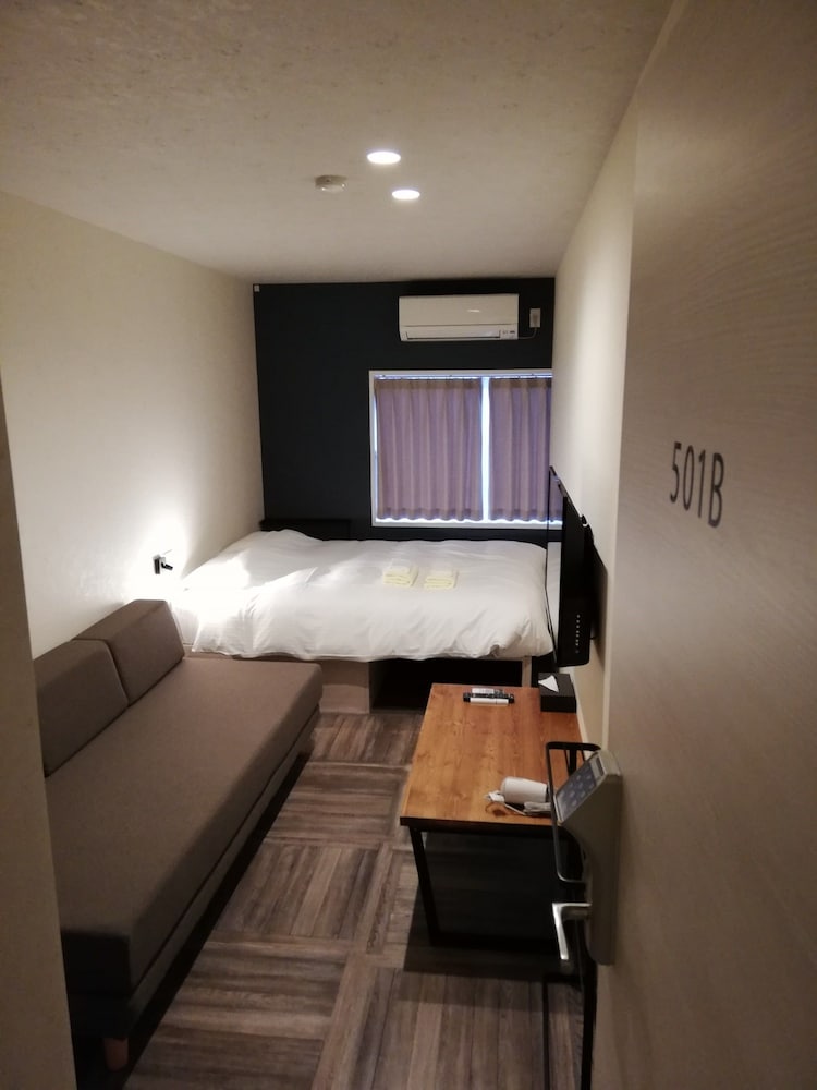 Shinsaibashi House 14/47