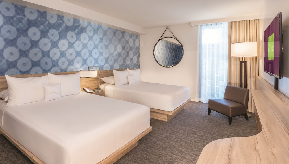 The LINQ Hotel & Casino - A Caesars Rewards Destination 15/54