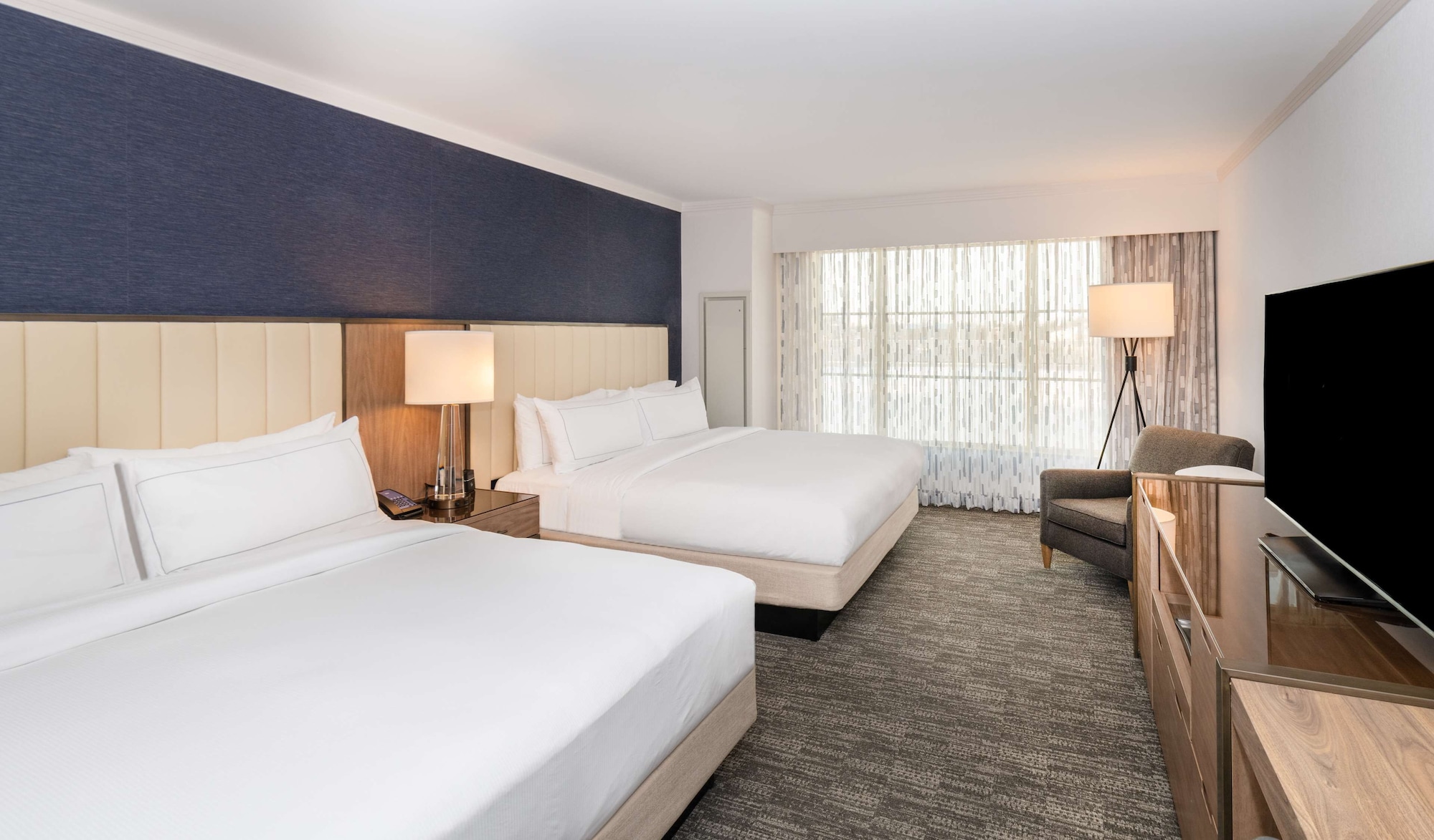 Executive, 2 King Beds, Lounge Access