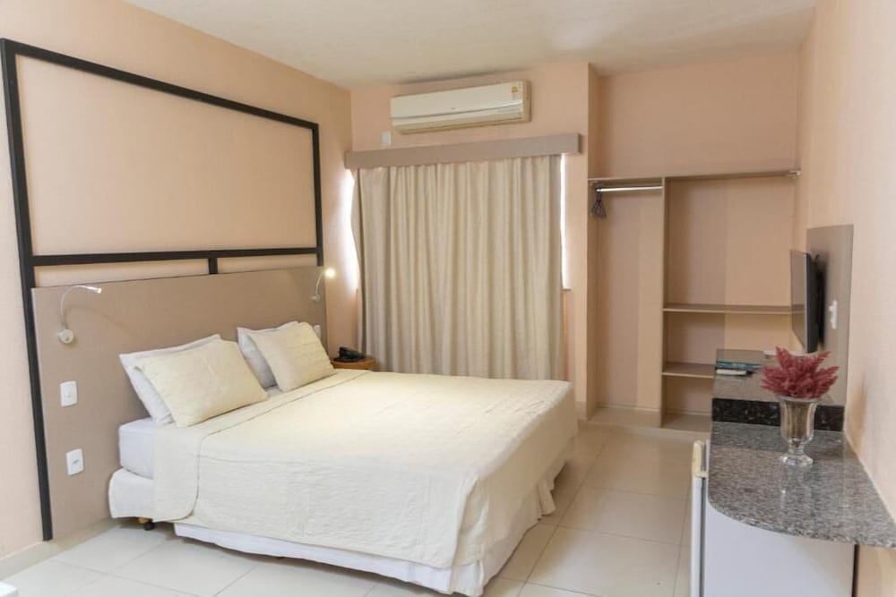 Formula Arrey Hotel 7/40