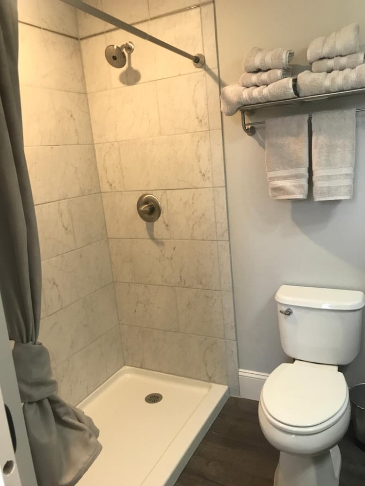 Inn On Central 11/36