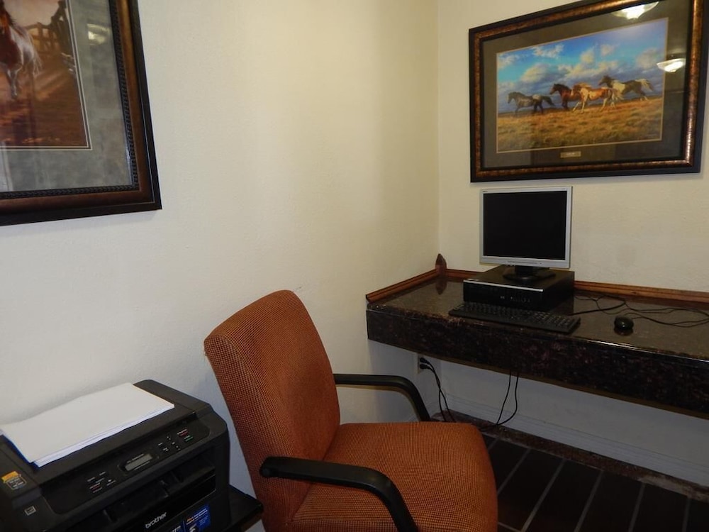 Quality Inn Chickasha 29/45