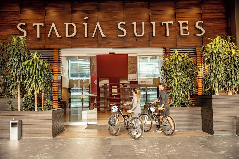 Stadia Suites Santa Fe 6/61