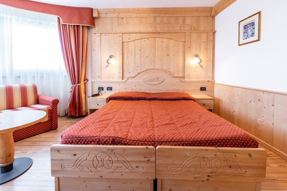 Lady Maria Hotel And Resort 25/70