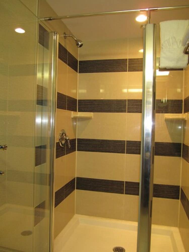 Comfort Suites Downtown Montreal 22/49