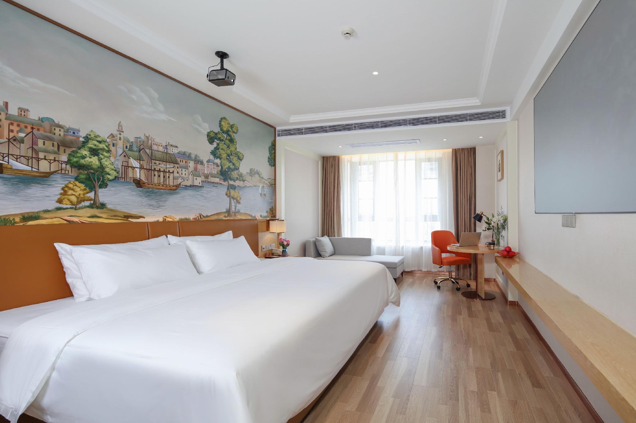 Vienna Hotel (Lingao store) 25/50
