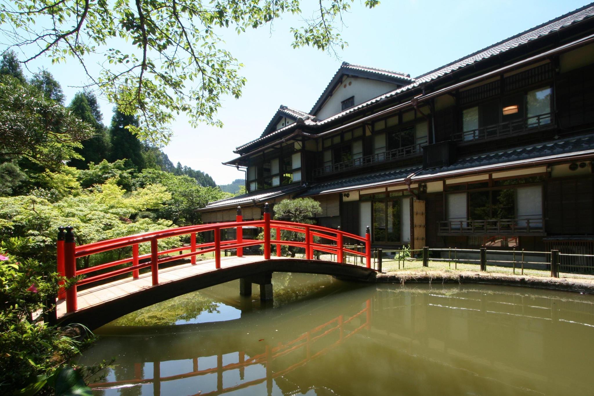 Japanese, Standard, Garden View