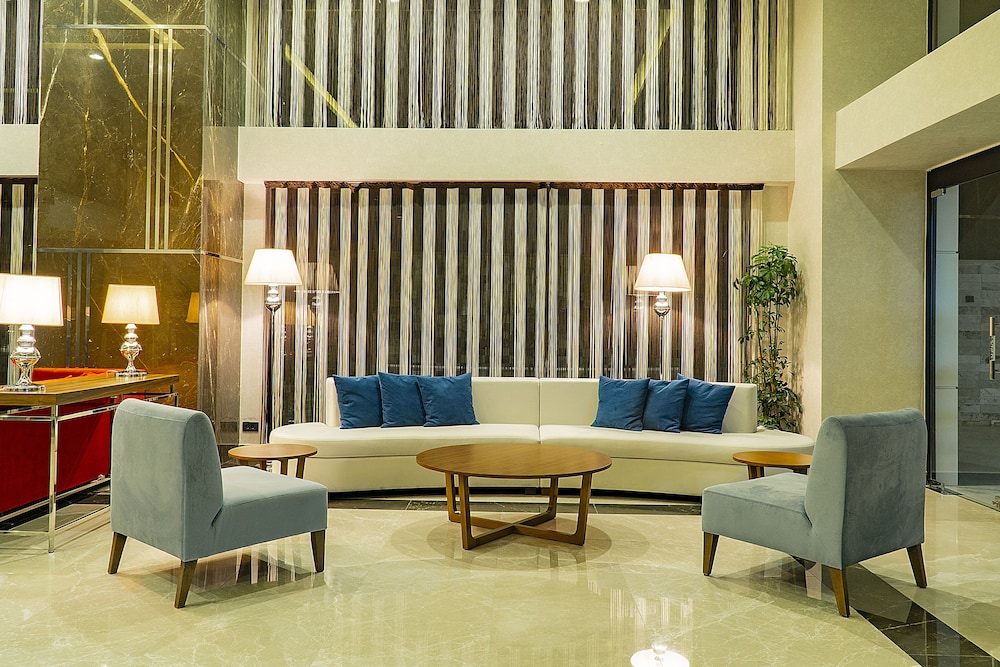 Angels Park Hotel 45/61