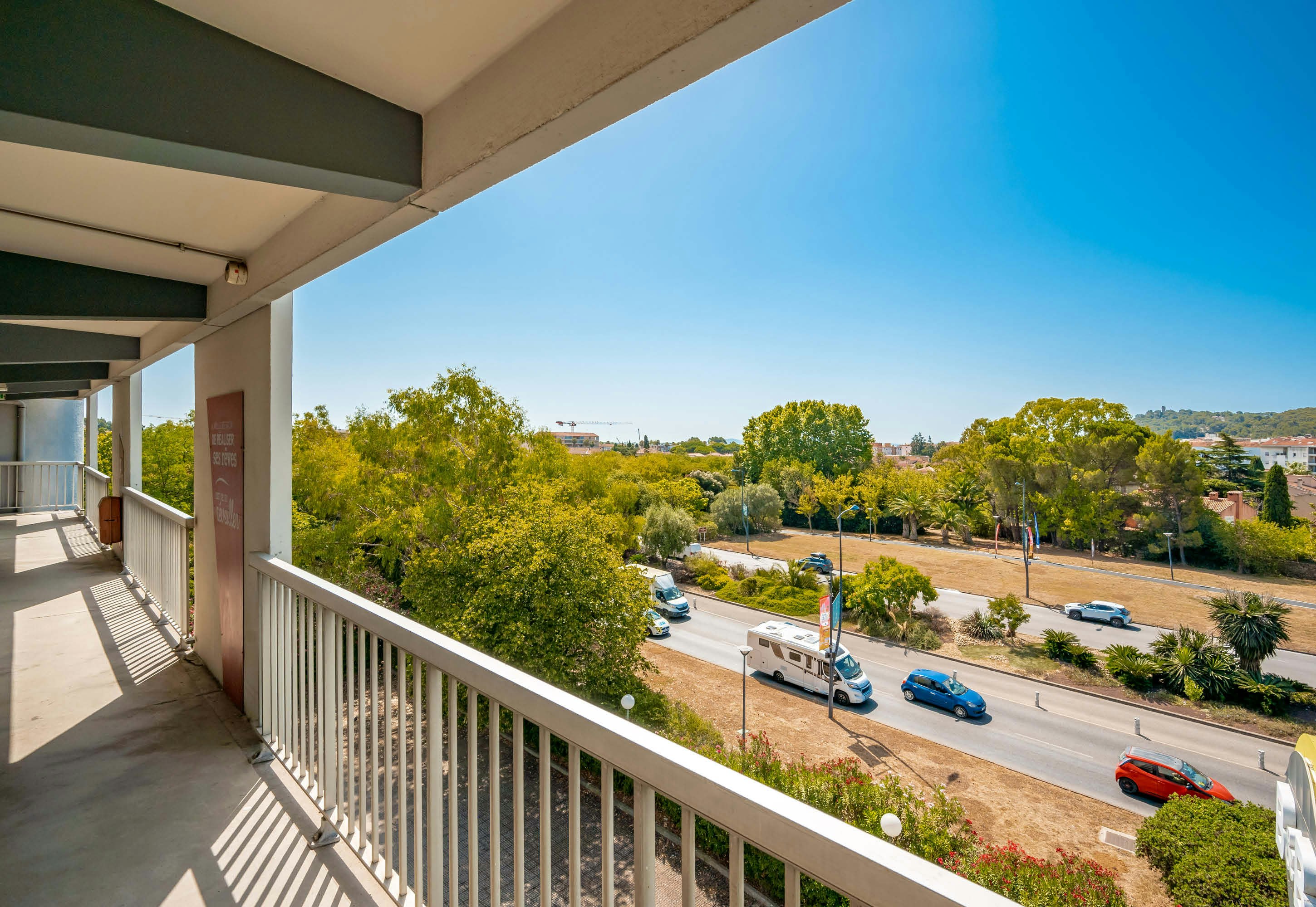 B&B Hotel Hyeres 5/27