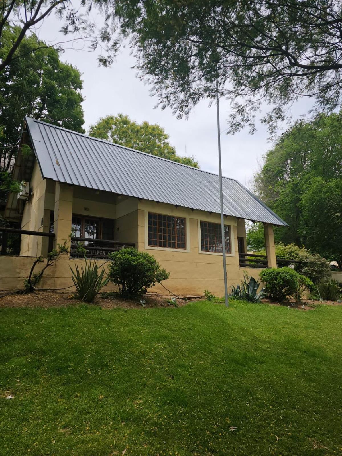 Riverside Lodge 46/50