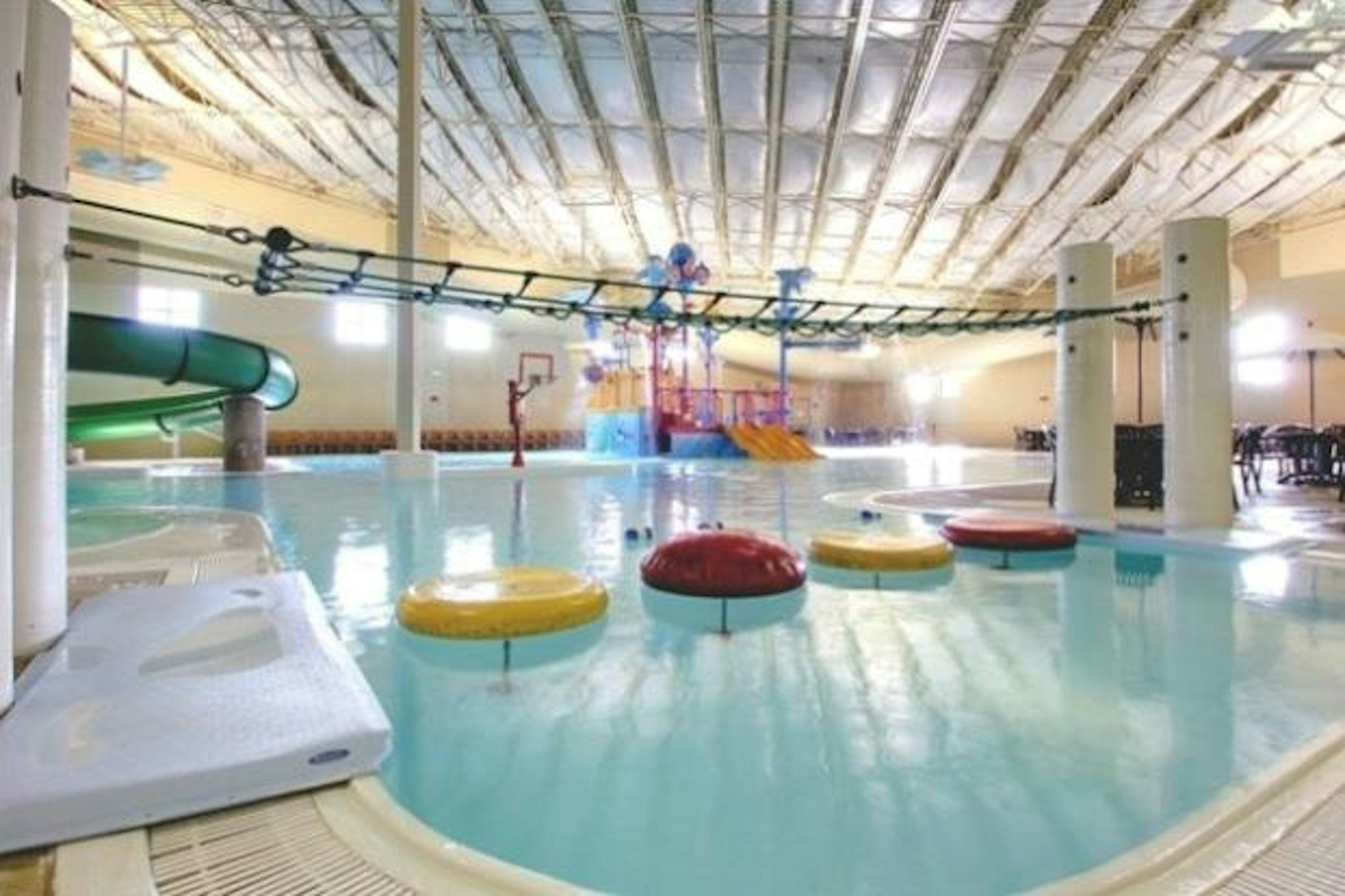 King's Pointe Waterpark Resort 19/52