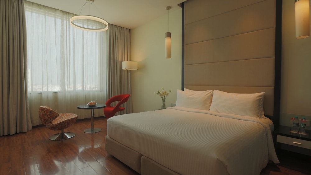 E HOTEL 26/68