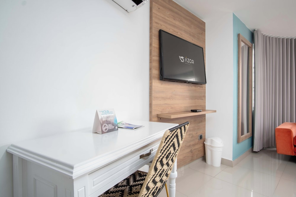 Azor Hotel Cali Versalles Ex Vizcaya Real 12/69