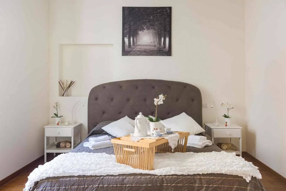 The Sistina Suite 13/46