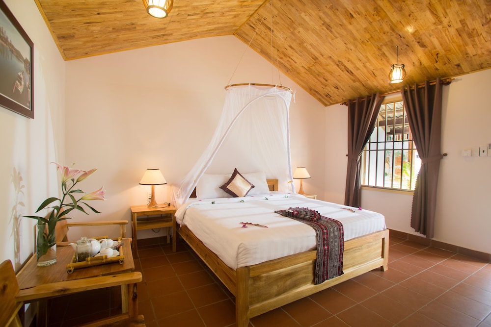La Mer Resort 39/66