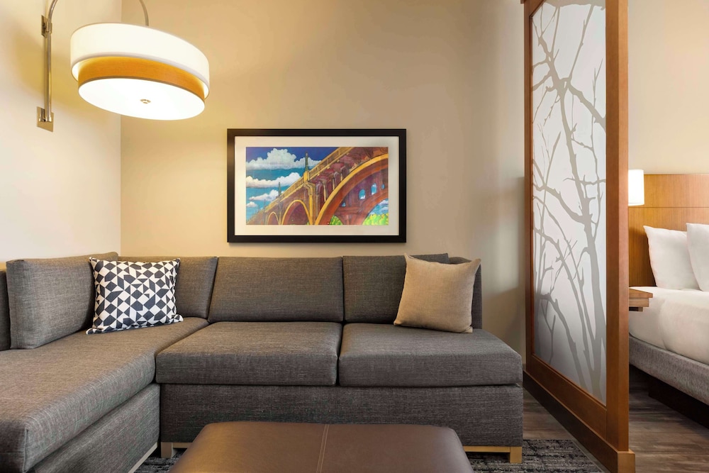 Hyatt Place Columbia Downtown the Vista 46/70