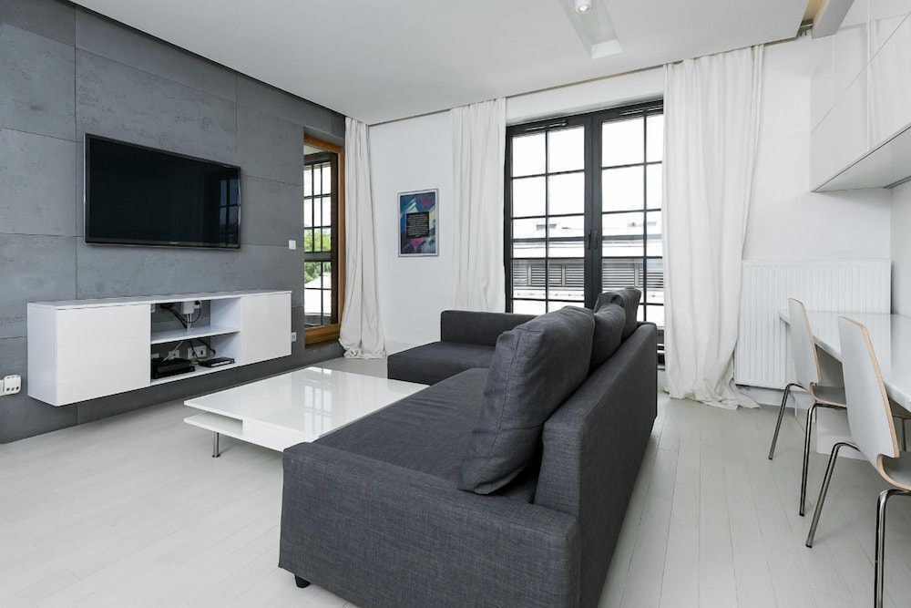 Exclusive Apartments 30/50