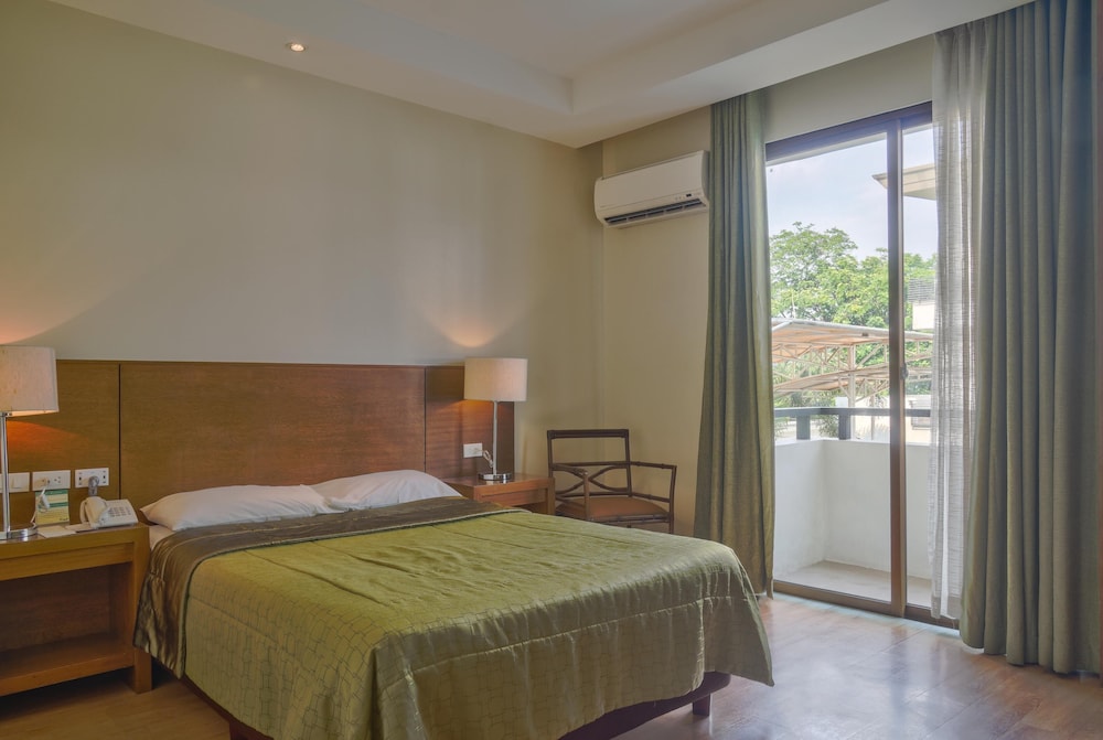 Mansion Garden Hotel 22/73
