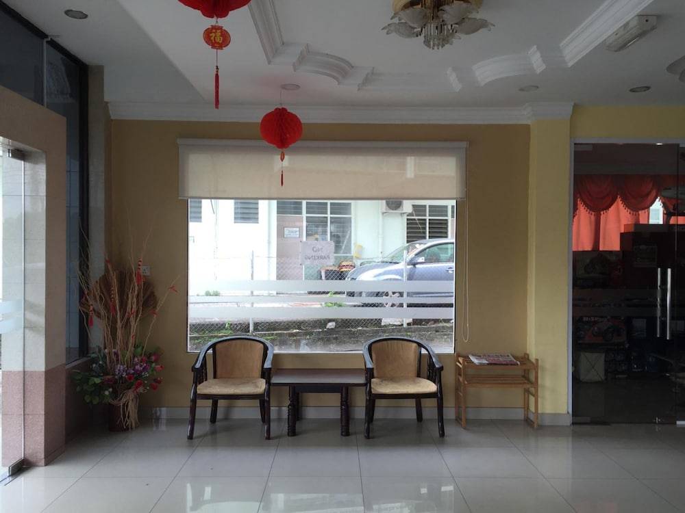 Raja Inn Hotel 38/51
