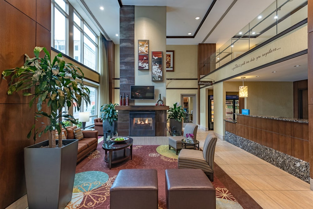 Hilton Garden Inn Bethesda Downtown 10/76