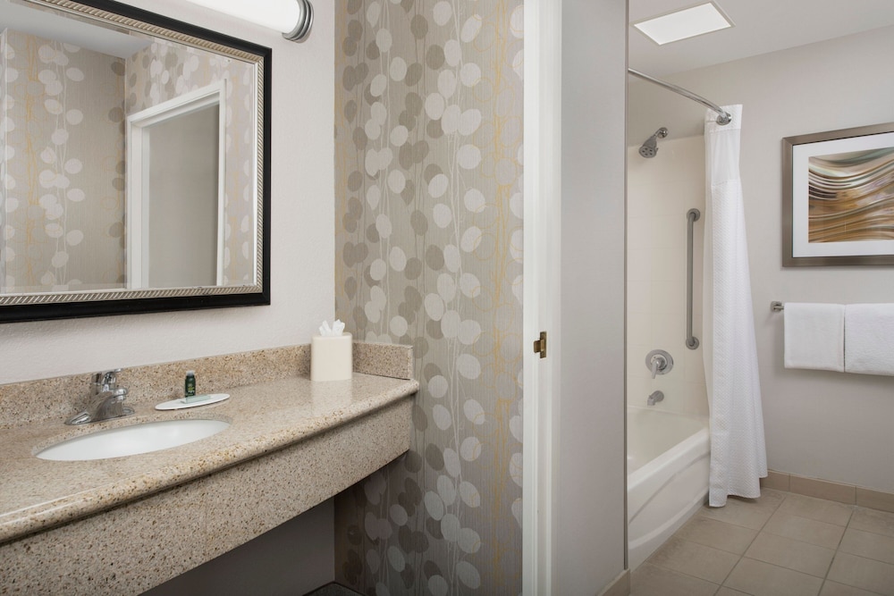 Courtyard By Marriott Chico 20/66