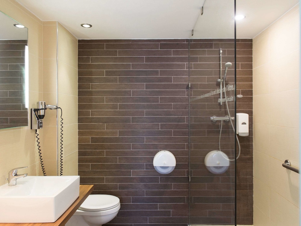 Ibis Styles La Louviere 14/73