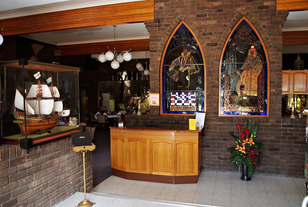 Sir Francis Drake Inn 10/69