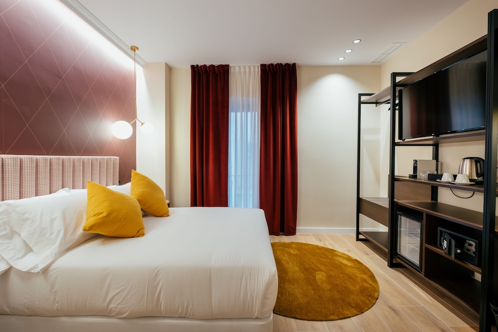 Hotel Cetina Sevilla 24/69