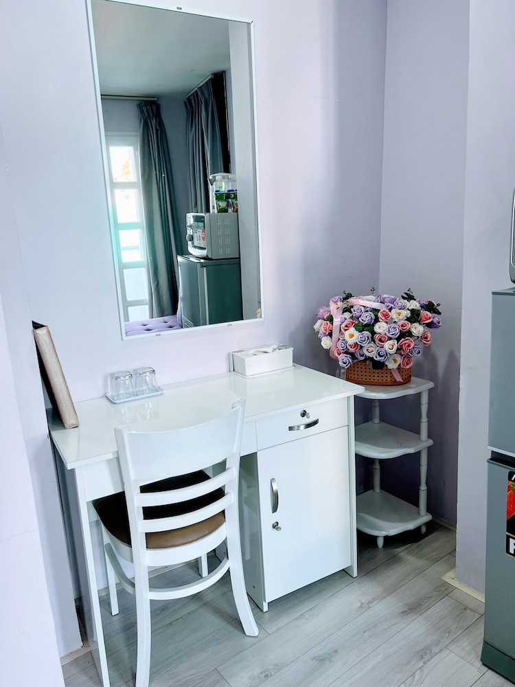 Ht Apartment 46/64