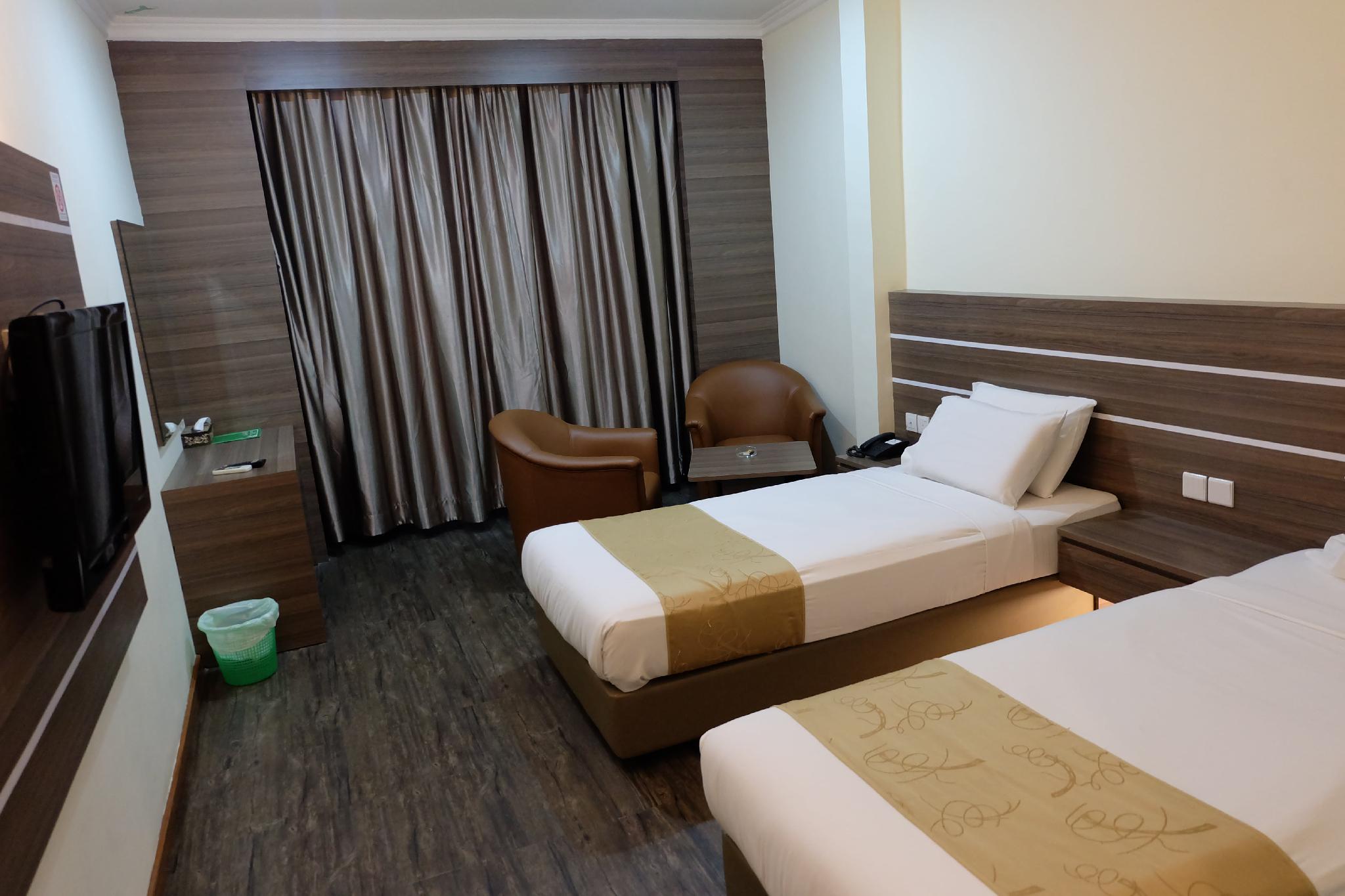Holiday Hotel Batam 17/27