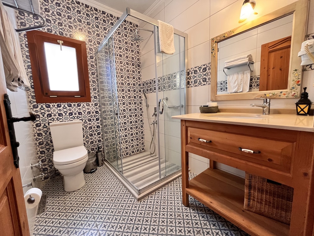 Eski Datca Otel 65/70