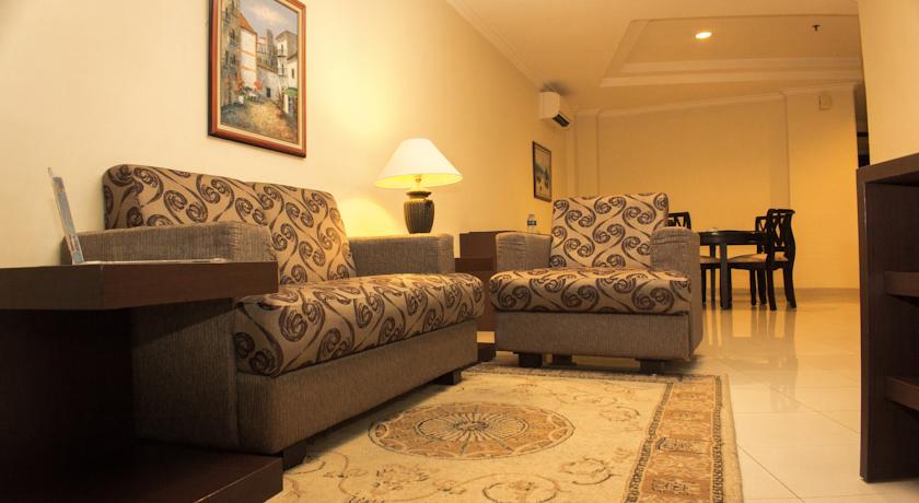 Travellers Suites Serviced Apartments 9/18