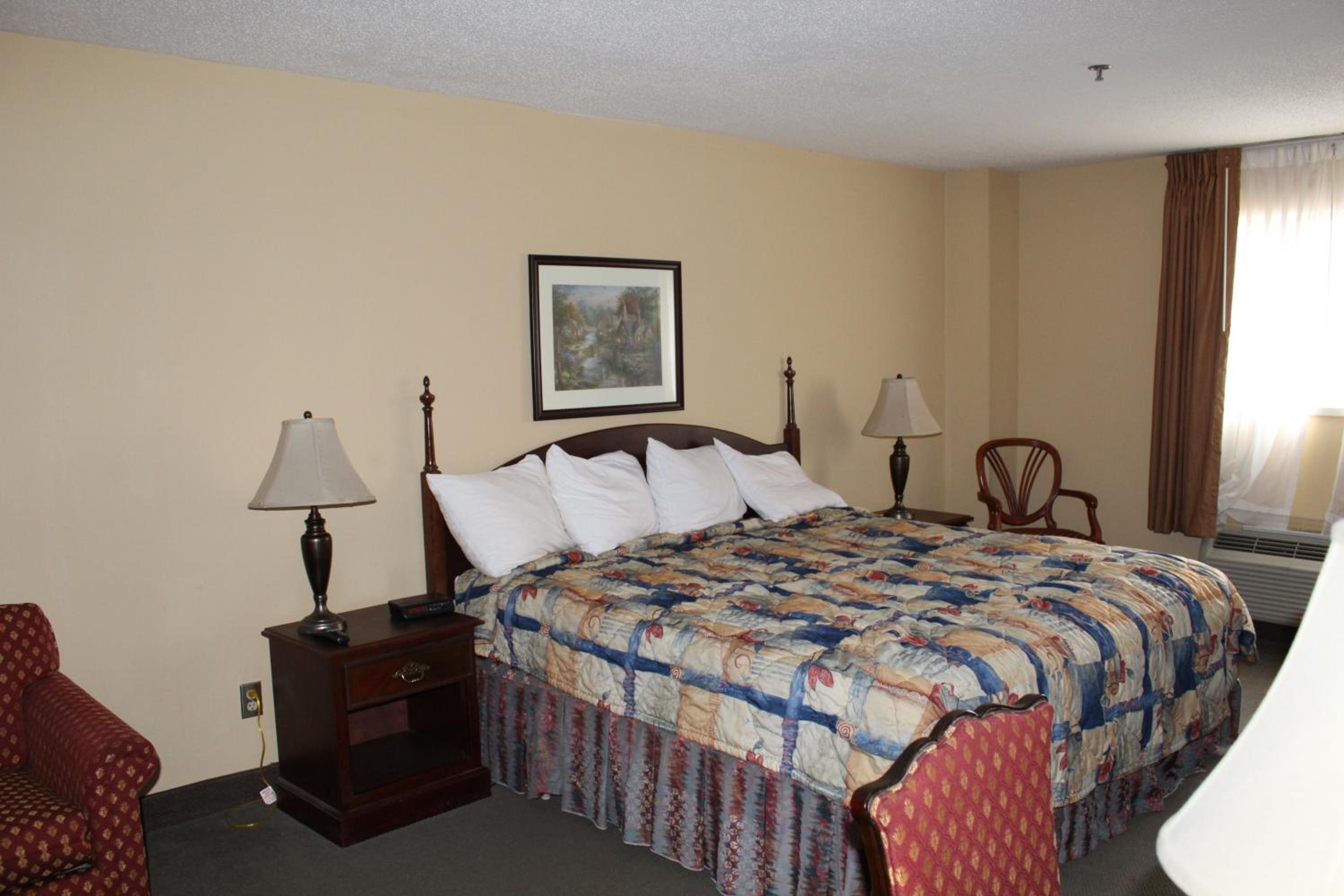 غرفة ديلوكس، Americas Best Value Inn Springfield - Mansion View 5/10