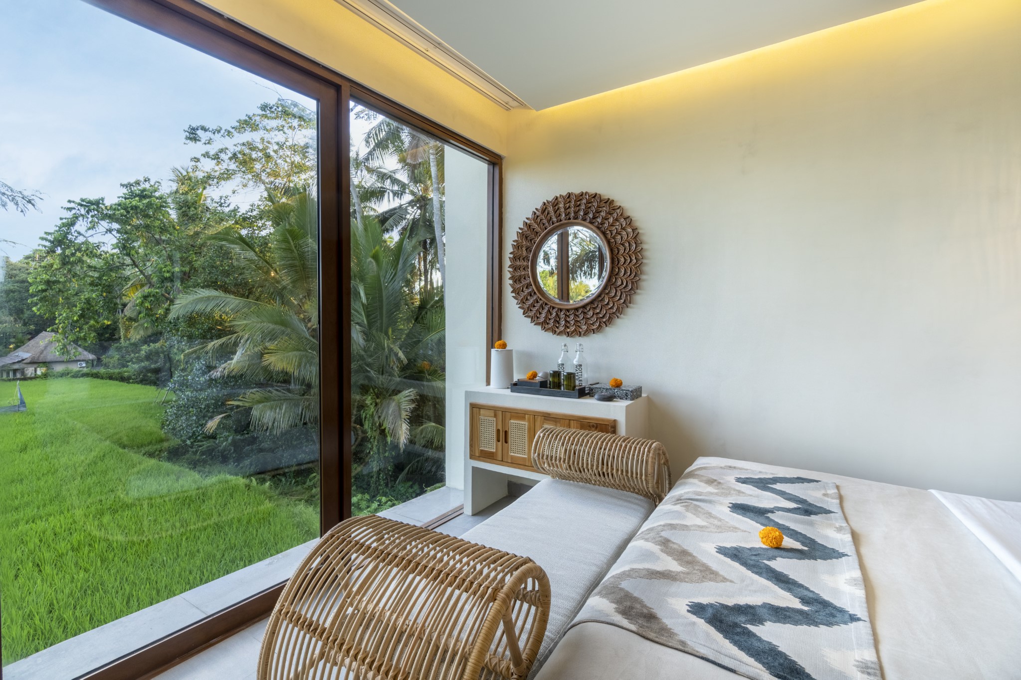 Grand, Adjoining, Suite, Bathtub، Suara Alam Hotel Ubud by Ini Vie Hospitality 3/8