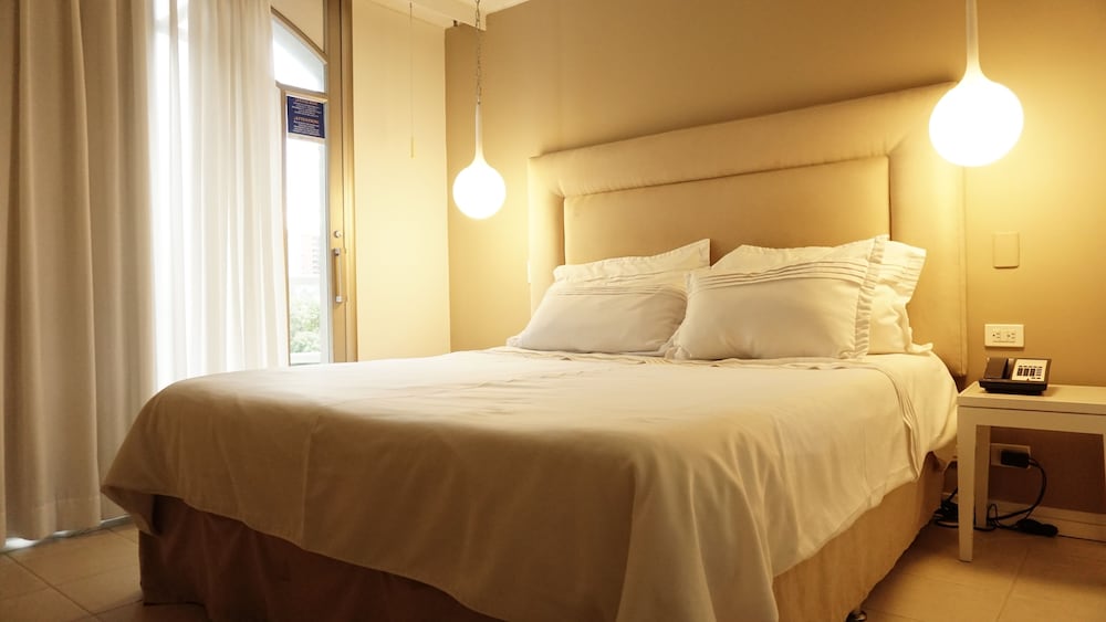 Country International Hotel 16/55