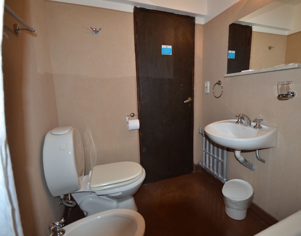 Hotel 7 Lagos 45/49
