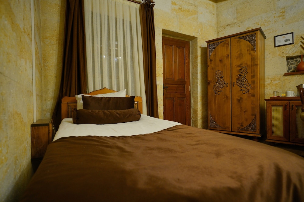 غرفة عائلية بسرير مزدوج وسرير فردي، Harman Cave Hotel 3/10